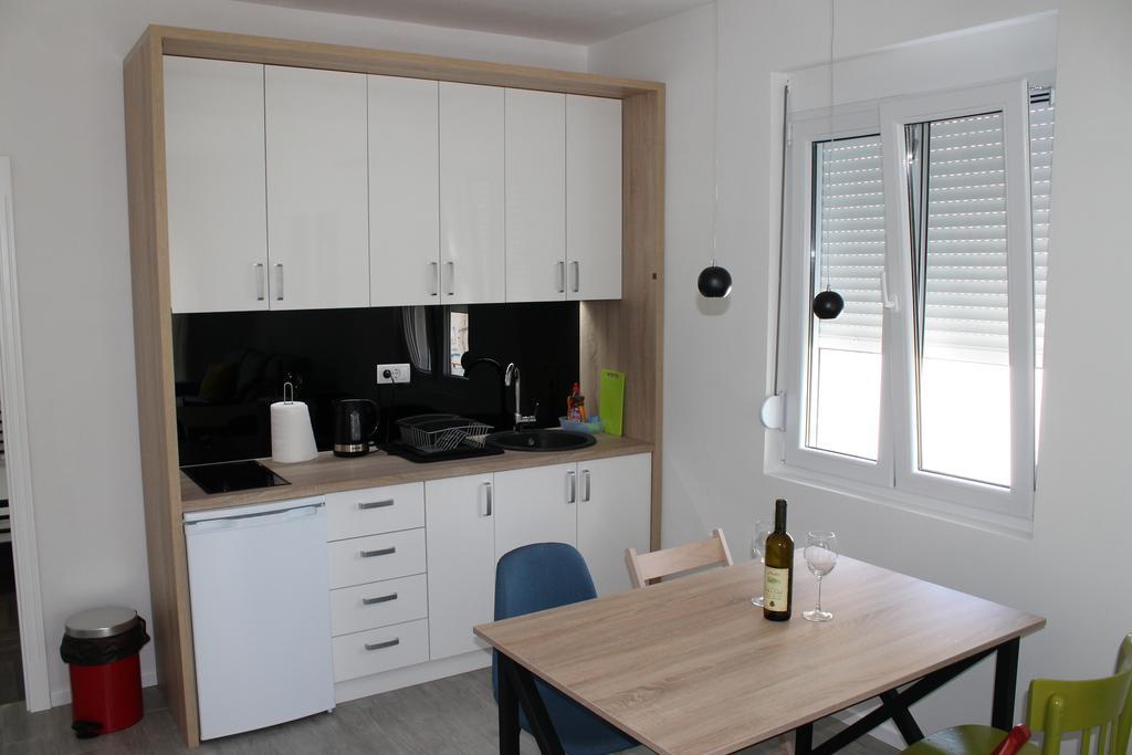 Apartments Grgurevic Kotor Bagian luar foto