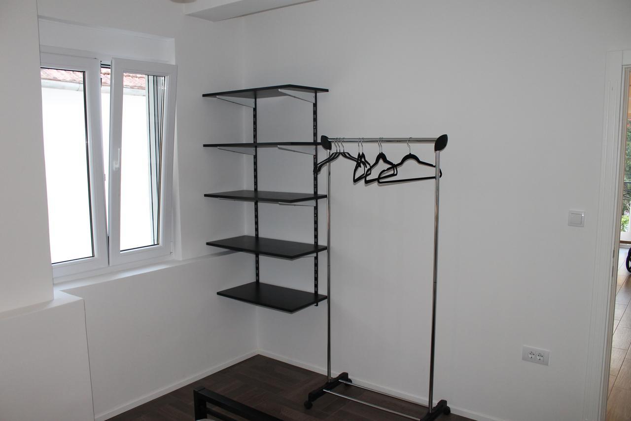 Apartments Grgurevic Kotor Bagian luar foto